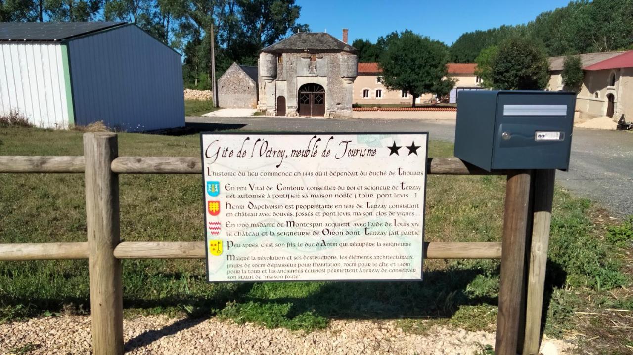 Gîte de l'Octroy Poitou Oiron Extérieur photo